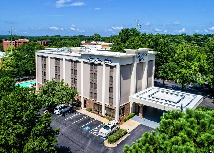 Cheap hotel: Hampton Inn Raleigh Cary